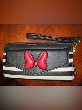 Minnie Mouse Black & White Striped Wristlet Wallet with Red Bow Accent